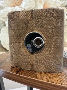 Gucci Eclipse GG Canvas Trifold Wallet with Silver-Tone Accented Closure